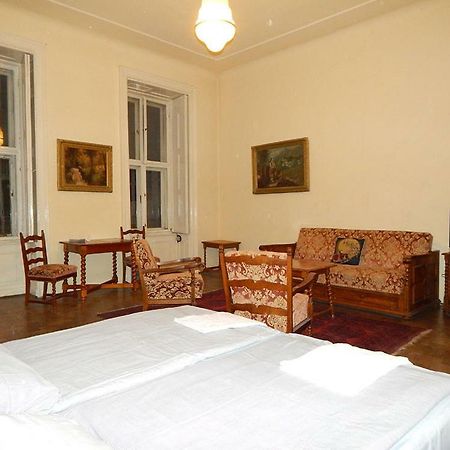 City Center Apartment Budapest Ngoại thất bức ảnh